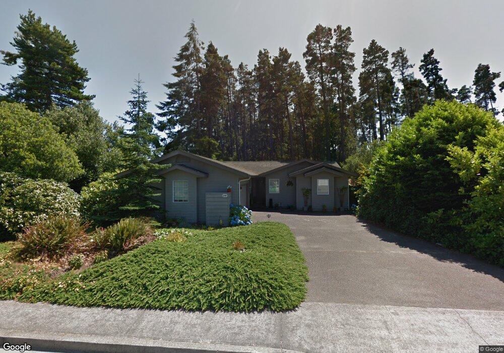 2160 23rd St, Florence, OR 97439 - photo 1
