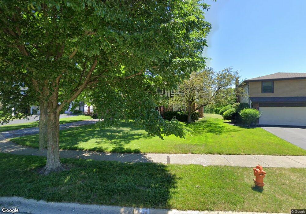 2020 Cherrywood Cir, Naperville, IL 60565 - photo 1