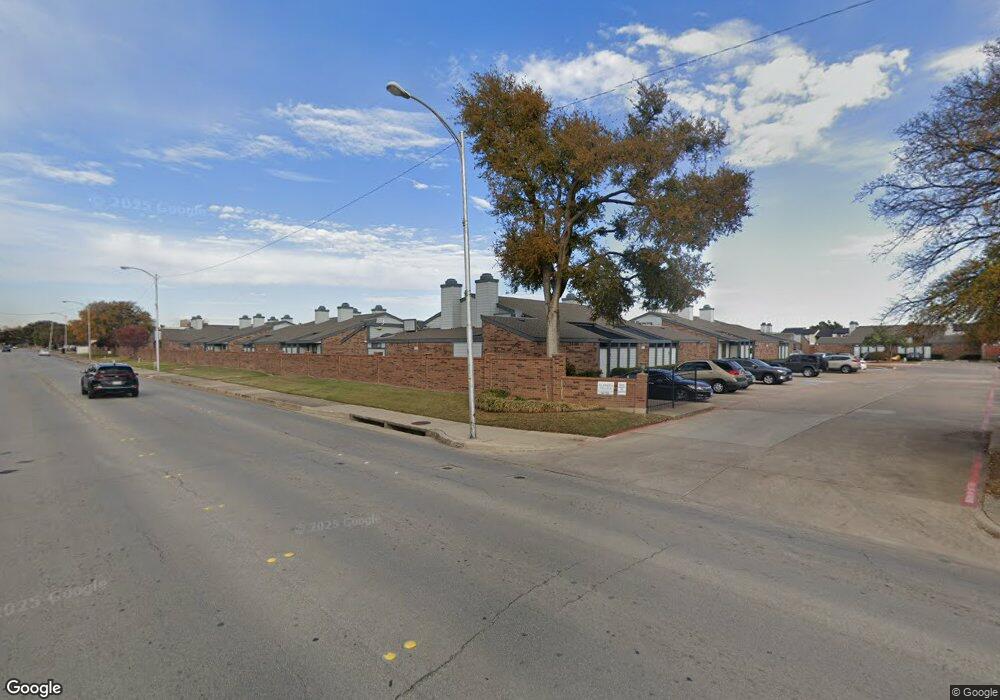 626 Bellaire Dr unit B, Hurst, TX 76053 - photo 1