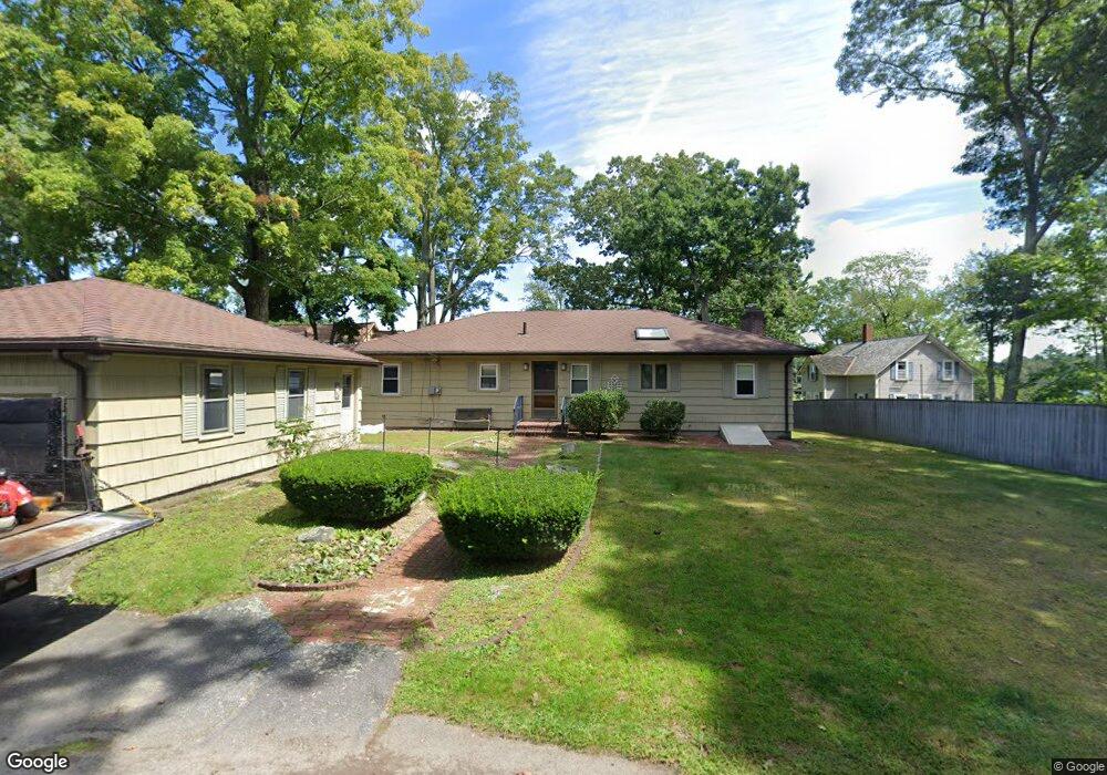 15 Point Pleasant Ave, Webster, MA 01570 - photo 1