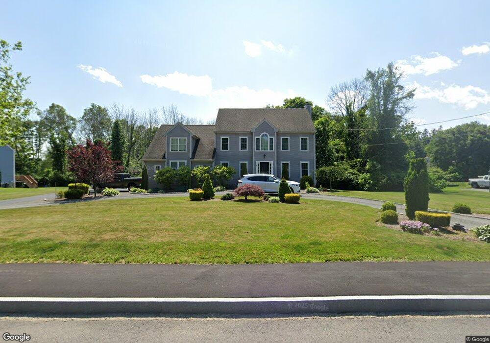 25 Curve St, Bridgewater, MA 02324 - photo 1