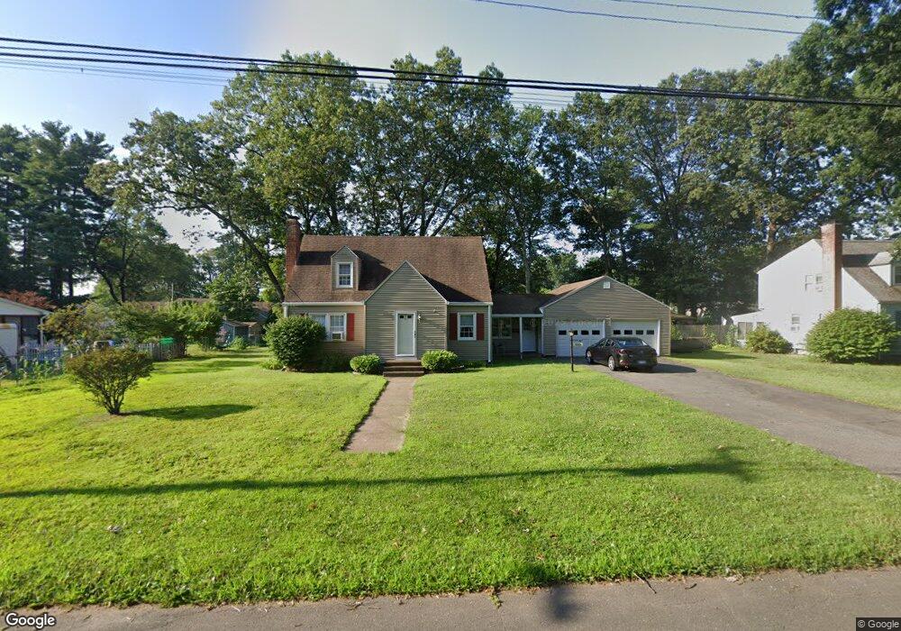 509 Ash Dr, Windsor Locks, CT 06096 - photo 1