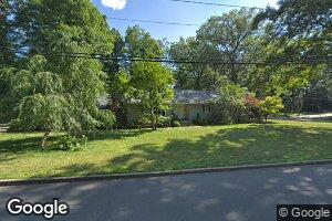 5 Anderson Ct, Woodcliff Lake, NJ 07677