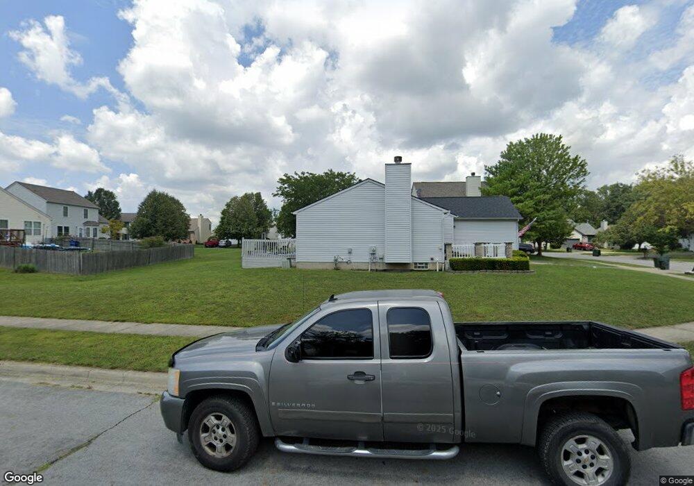 2063 Summer Breeze Dr, Columbus, OH 43223 - photo 1