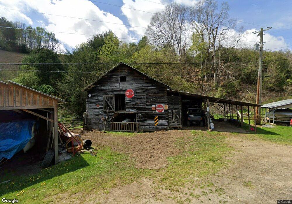 179 Maney Branch Rd, Burnsville, NC 28714 - photo 1