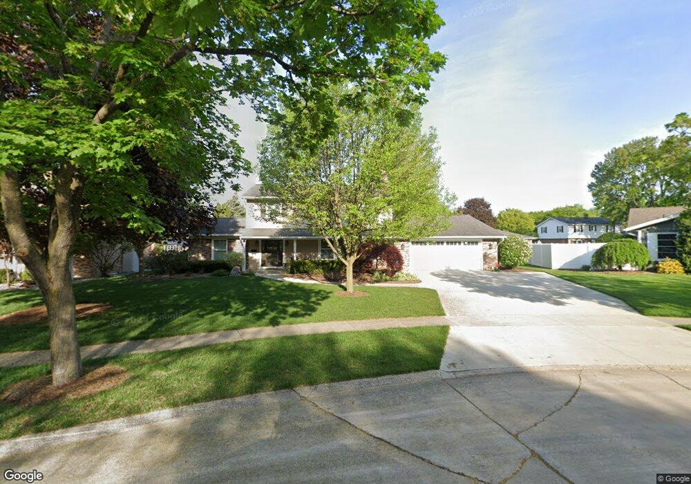 934 Eastgate Ct, Frankenmuth, MI 48734 - photo 1