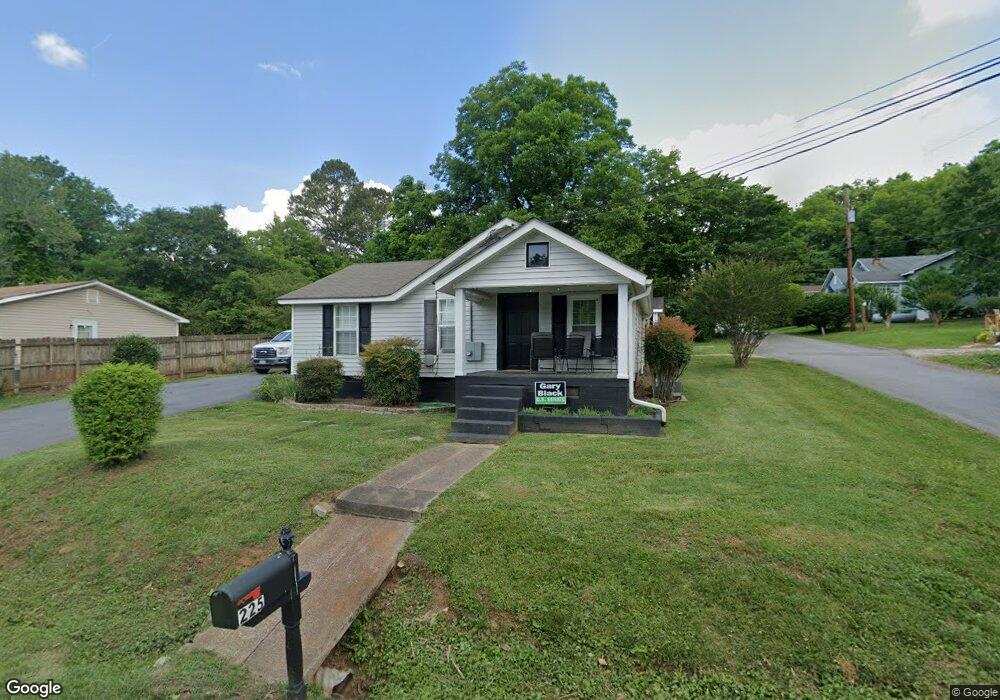 225 Arcadia St, Dahlonega, GA 30533 - photo 1