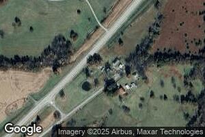 4271 NE Dogs Rd, Hamilton, MO 64644