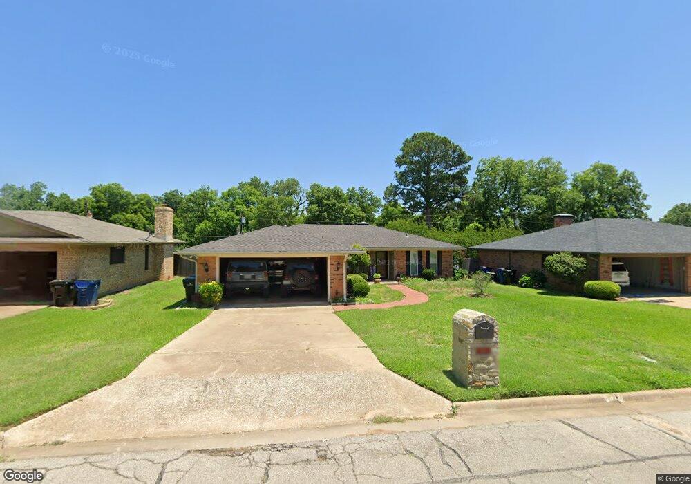 406 Holland Dr, Denison, TX 75020 - photo 1