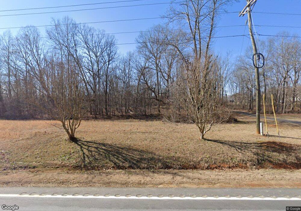 913 Beamguard Rd, Clover, SC 29710 - photo 1