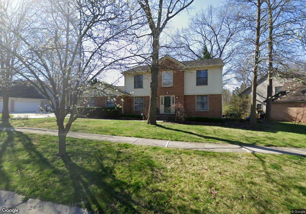 836 Brookside Dr, Ann Arbor, MI 48105 - photo 1