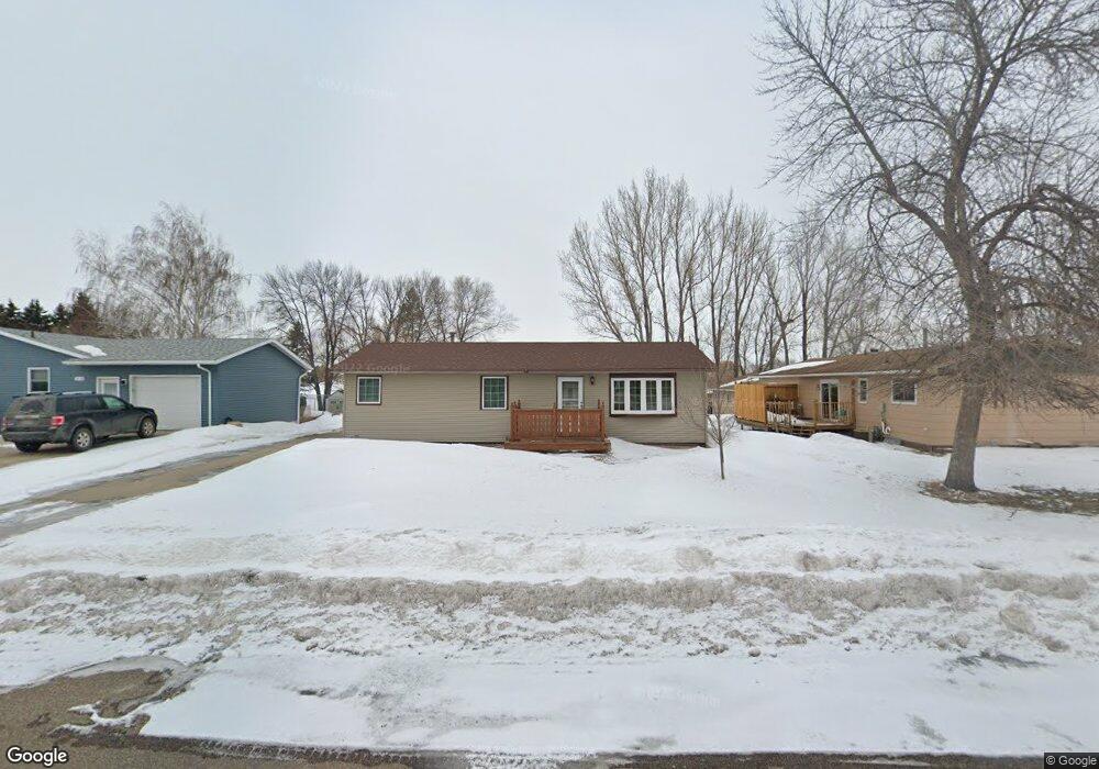 1606 15th St SW, Jamestown, ND 58401 - photo 1
