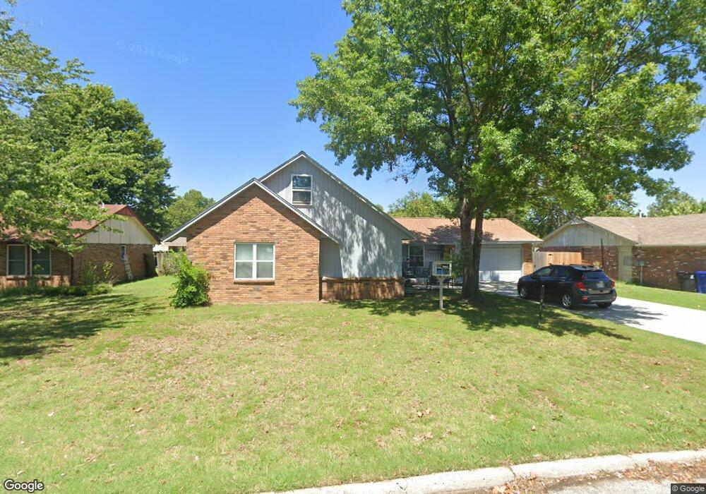 812 W Austin St, Broken Arrow, OK 74011 - photo 1