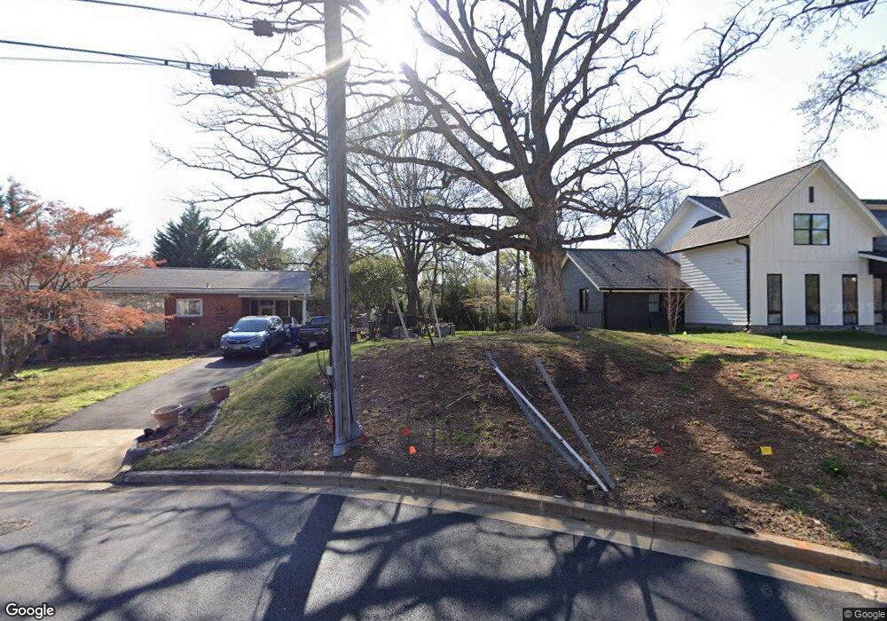 5722 Colfax Ave, Alexandria, VA 22311 - photo 1