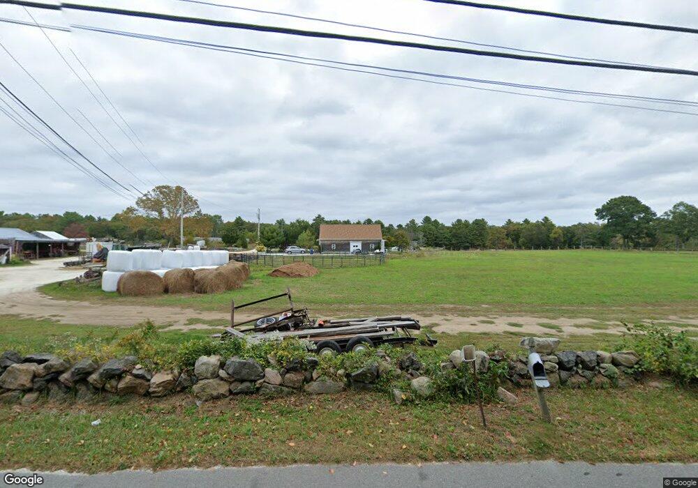 154 Acushnet Rd, Mattapoisett, MA 02739 - photo 1