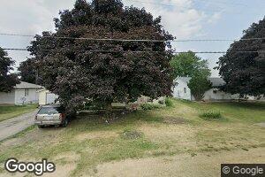 305 N Locust St, Forreston, IL 61030