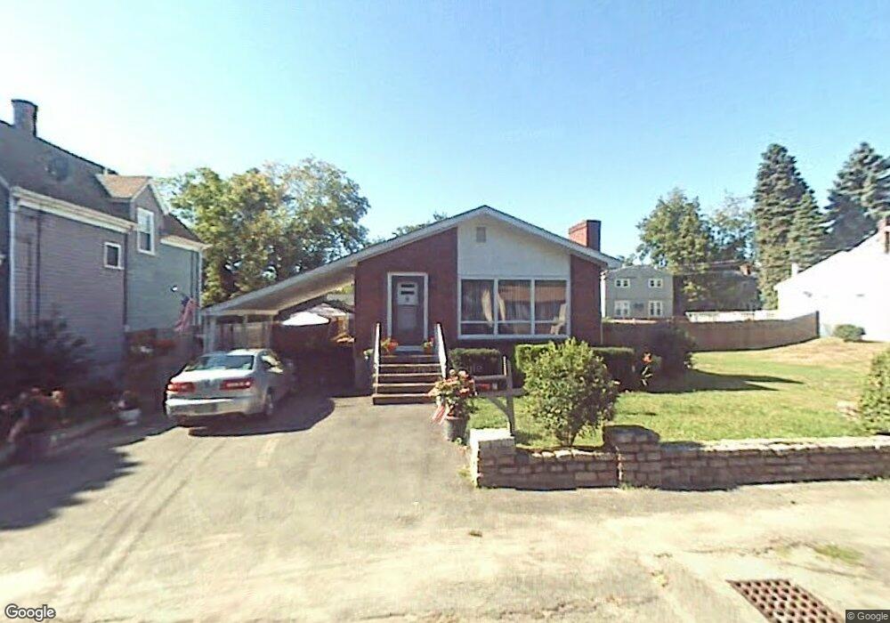 7 Beech St, Saugus, MA 01906 - photo 1