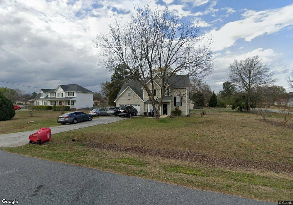 2911 Regina Dr, Macon, GA 31216 - photo 1