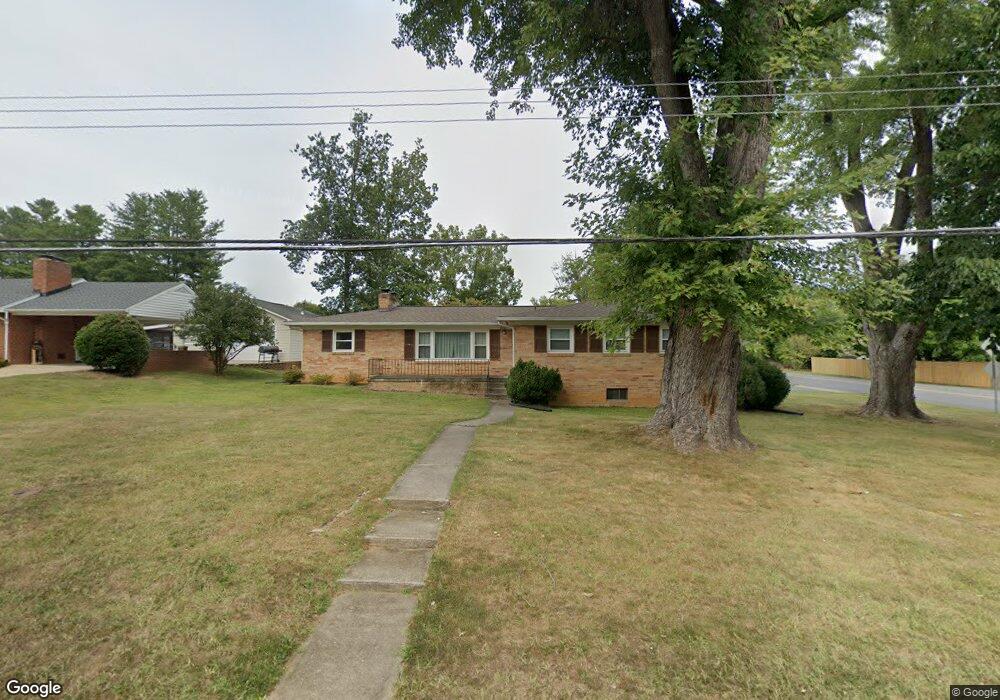 2201 Belvue Rd, Waynesboro, VA 22980 - photo 1