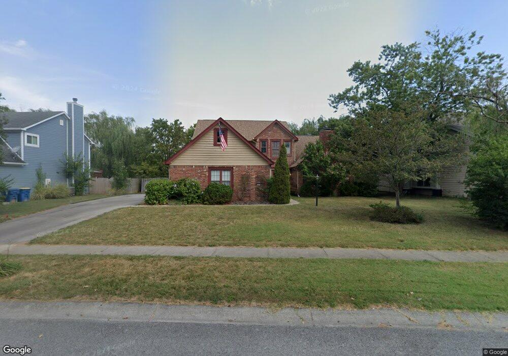 10454 Beacon Ln, Indianapolis, IN 46256 - photo 1