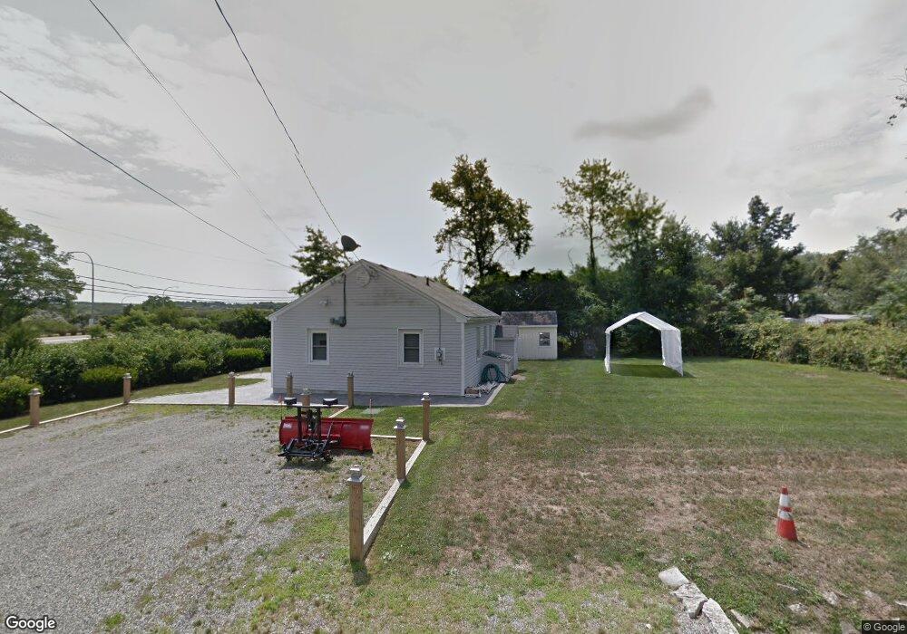 15 Weeden Ln, Jamestown, RI 02835 - photo 1