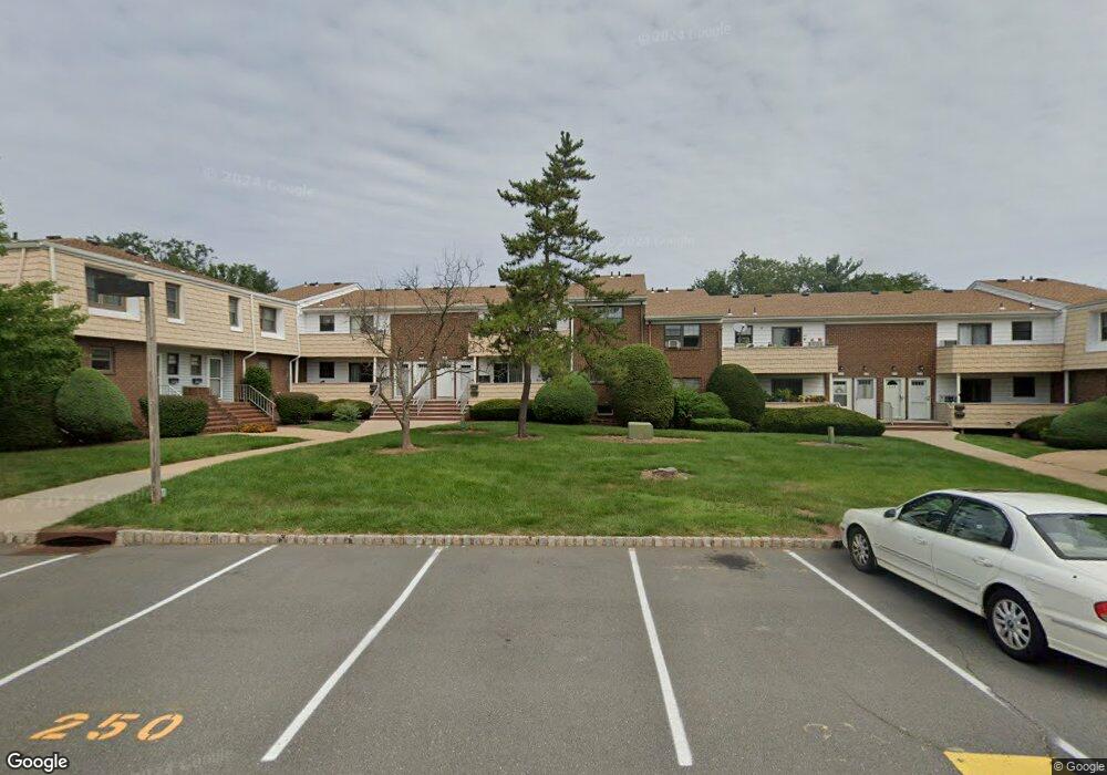 Sold $275,000 • Co-Listing Agent