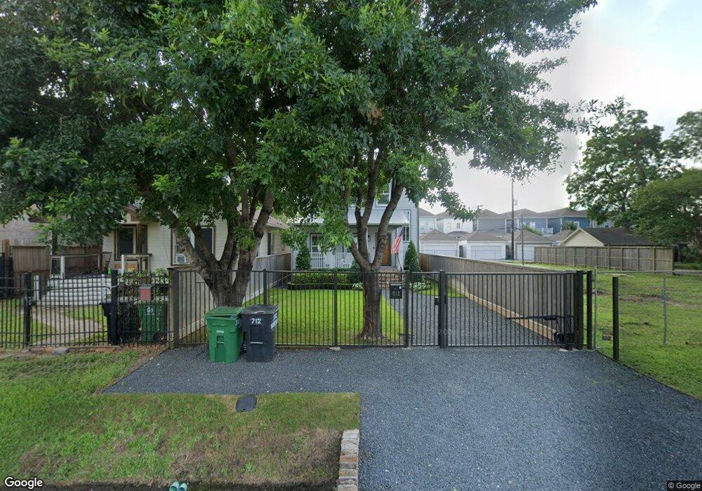 712 Waverly St, Houston, TX 77007 - photo 1