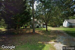 1976 Village Dr, Hayes, VA 23072