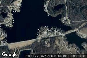 327 Shoreline Dr, Cairo, MO 65239