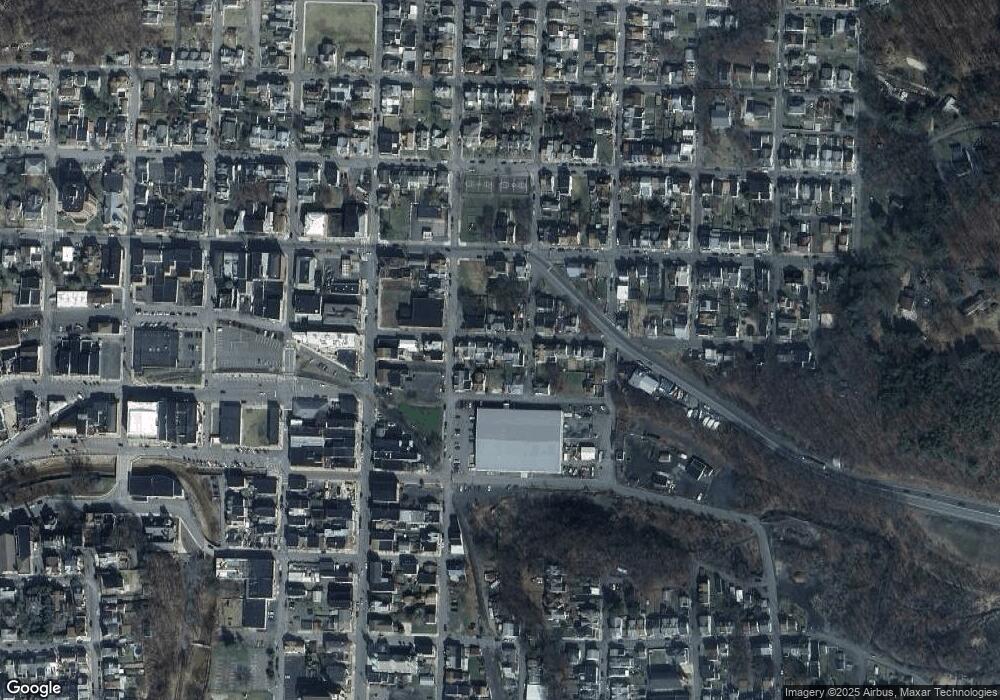 618 E Commerce St, Shamokin, PA 17872 - photo 1