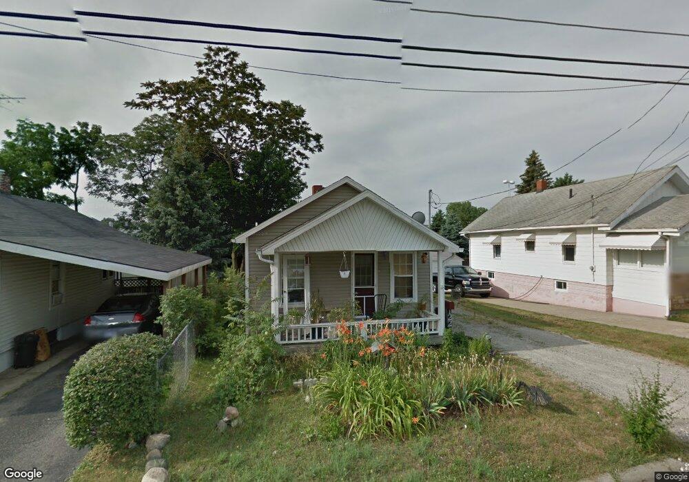 122 Craighton Ct, Flint, MI 48503 - photo 1