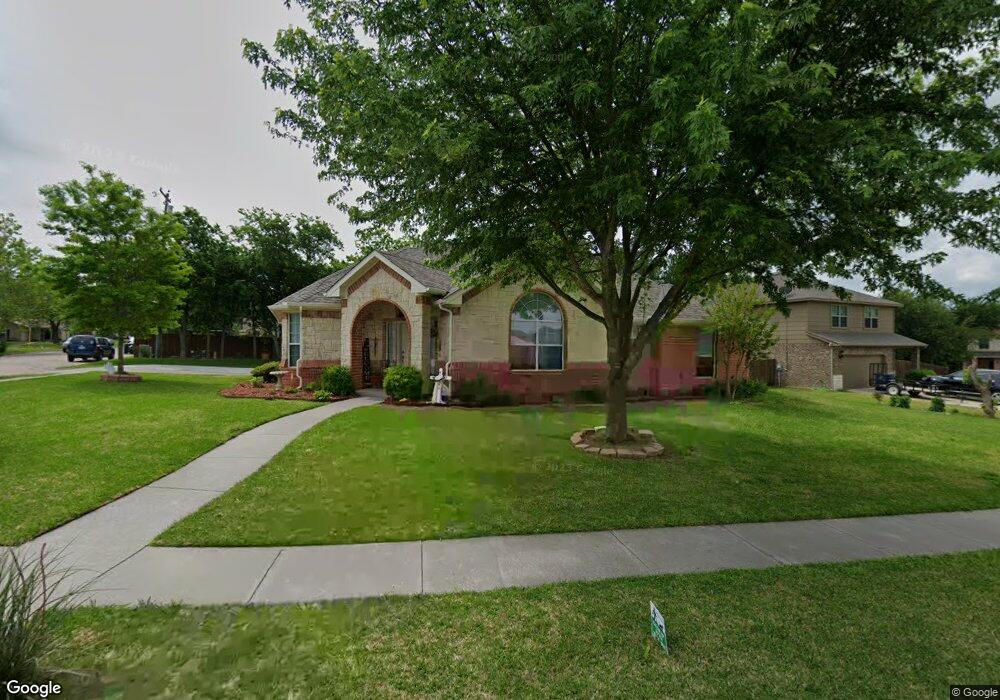 1001 Hoylake Ct, Ennis, TX 75119 - photo 1