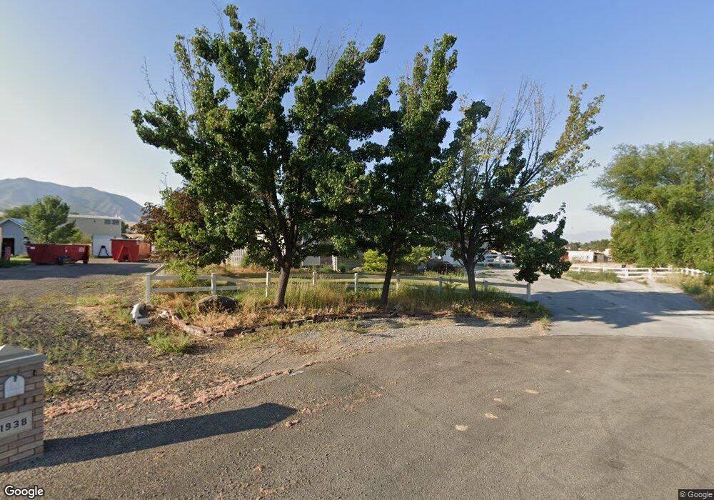 1938 Pebble Cir, Lake Point, UT 84074 - photo 1