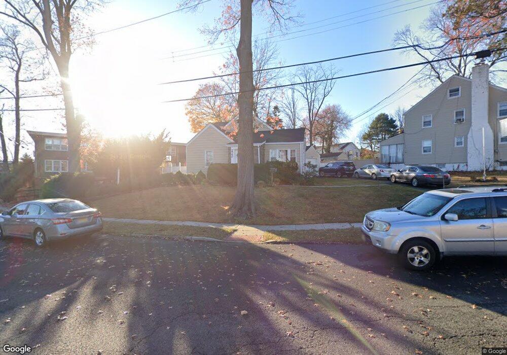 2740 Larchmont Rd, Union, NJ 07083 - photo 1