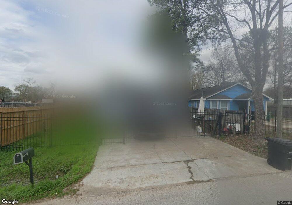 5310 Creekmont Dr, Houston, TX 77091 - photo 1