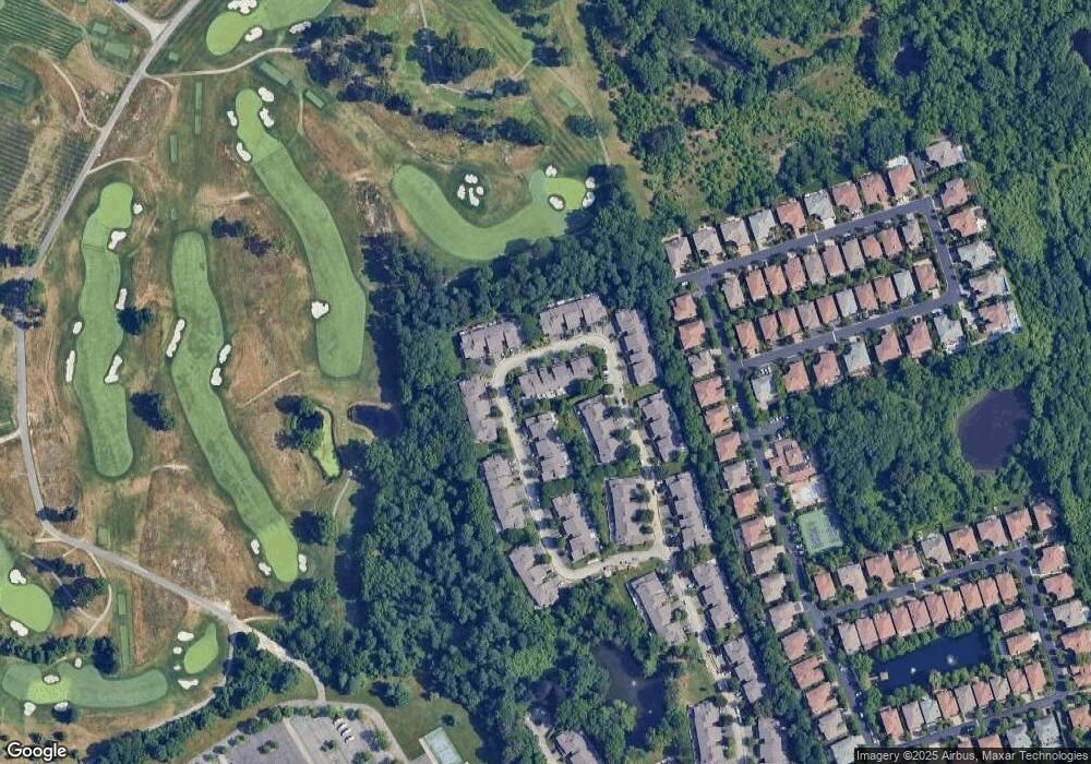 125 Foxwood Dr, Jericho, NY 11753 - photo 1