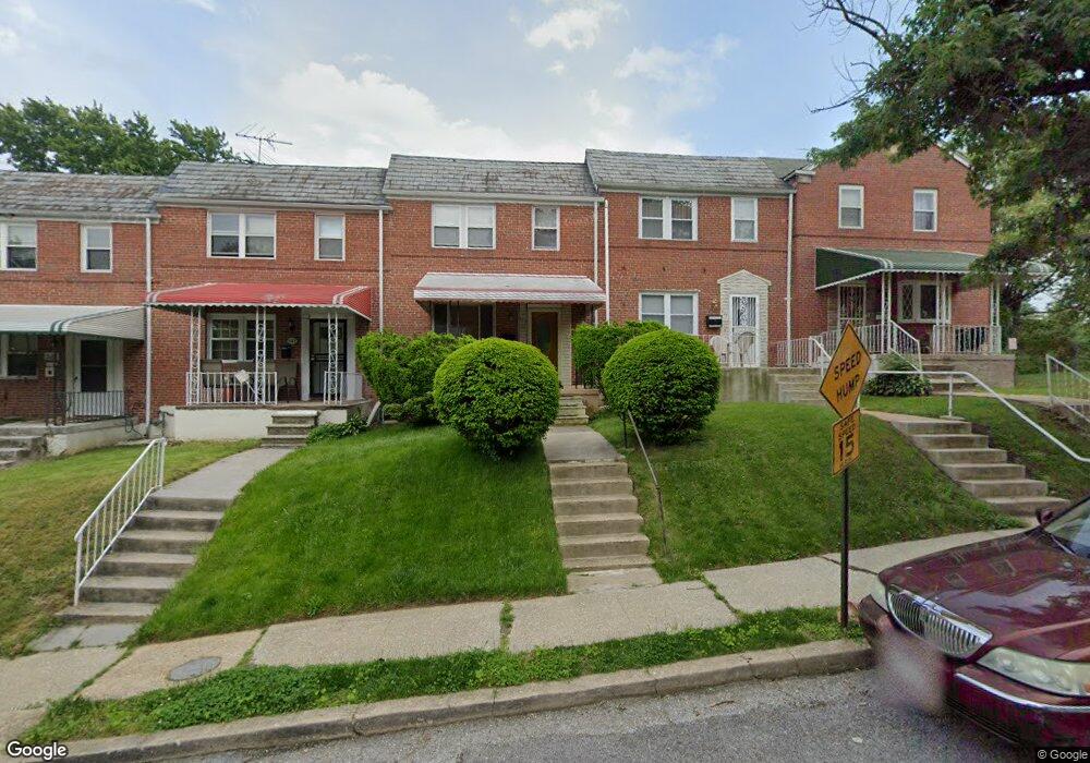 527 Coventry Rd, Baltimore, MD 21229 - photo 1
