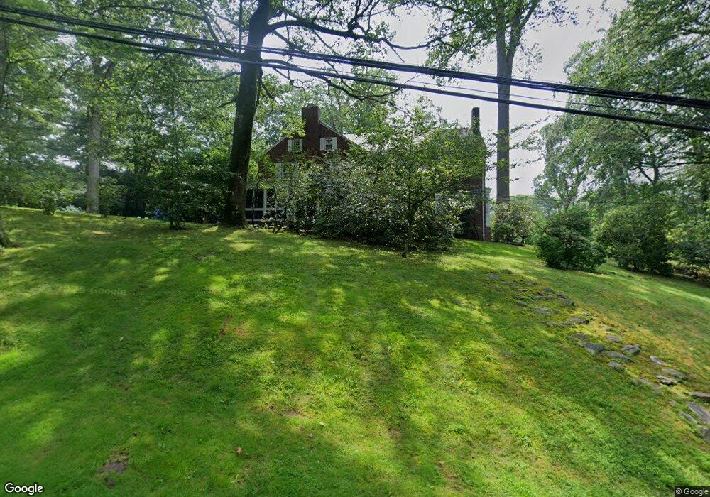 33 Rockwood Rd, Manhasset, NY 11030 - photo 1