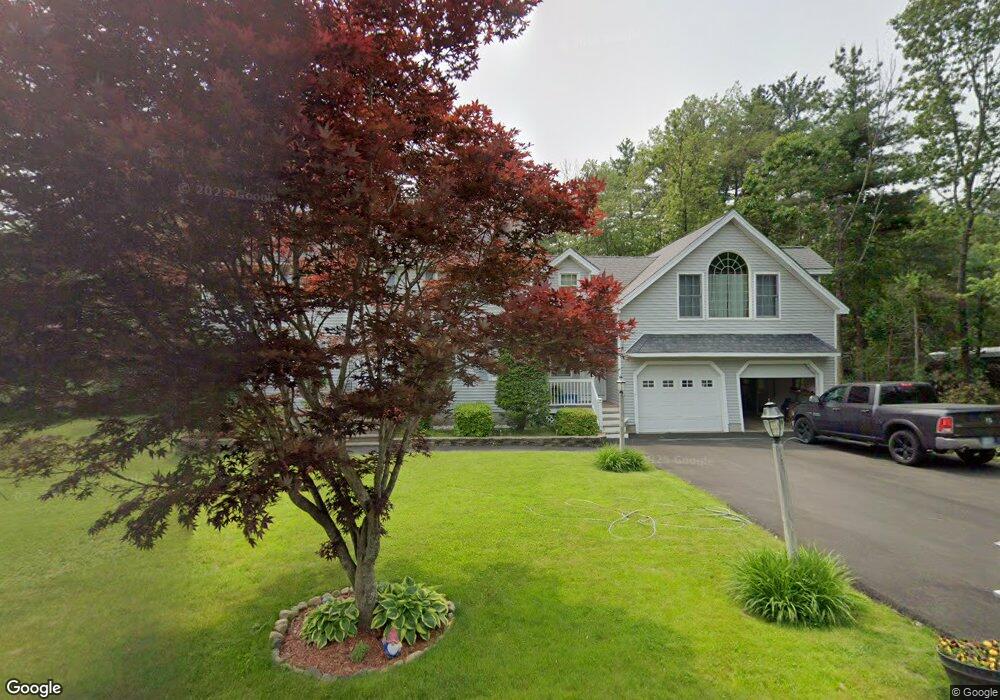 27 Pemigewasset Cir unit 27, Derry, NH 03038 - photo 1