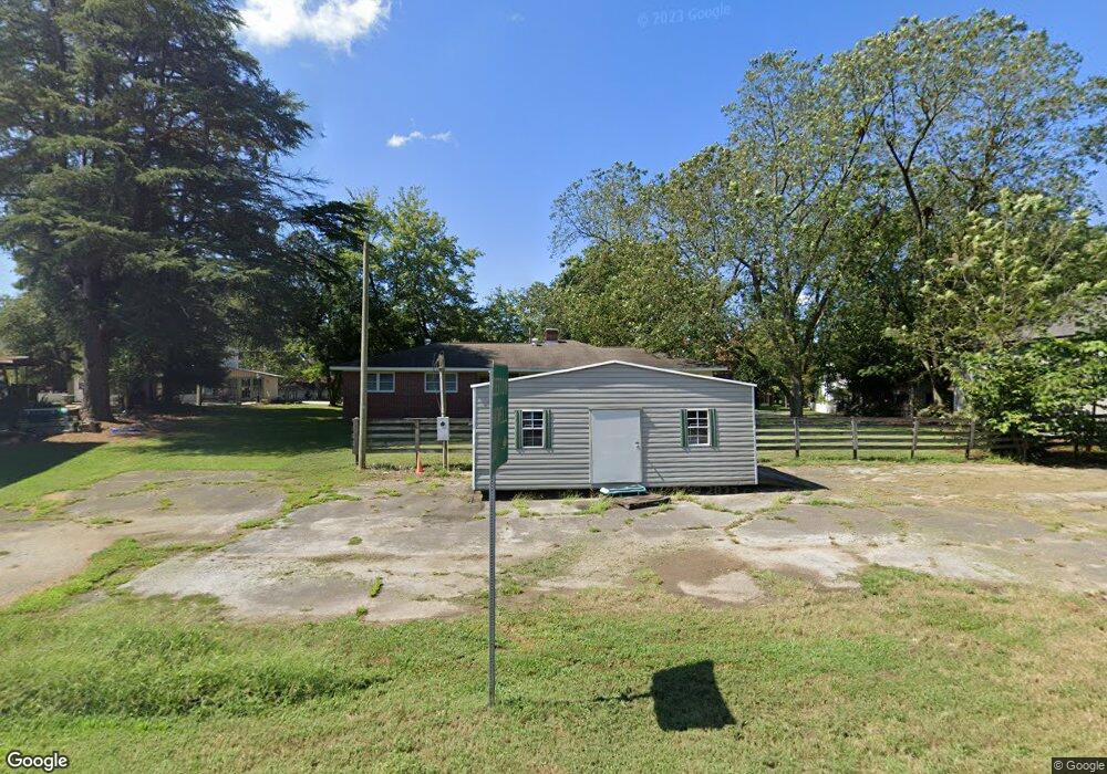 33 W Railroad St, Bowman, GA 30624 - photo 1