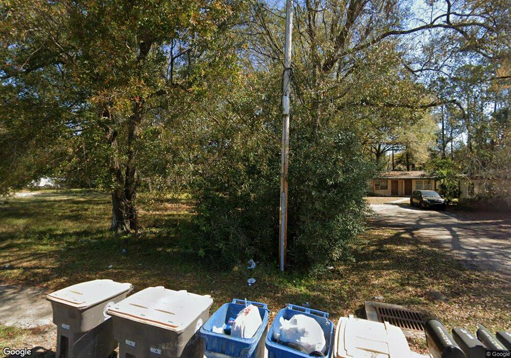 1131 Lake Shore Blvd, Jacksonville, FL 32205 - photo 1