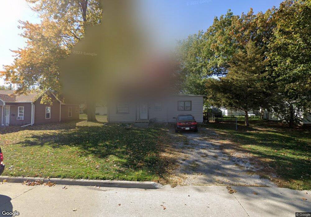 803 E 9th St N, Newton, IA 50208 - photo 1