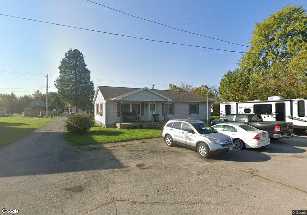 105 W Perry St, Waynesfield, OH 45896 - photo 1