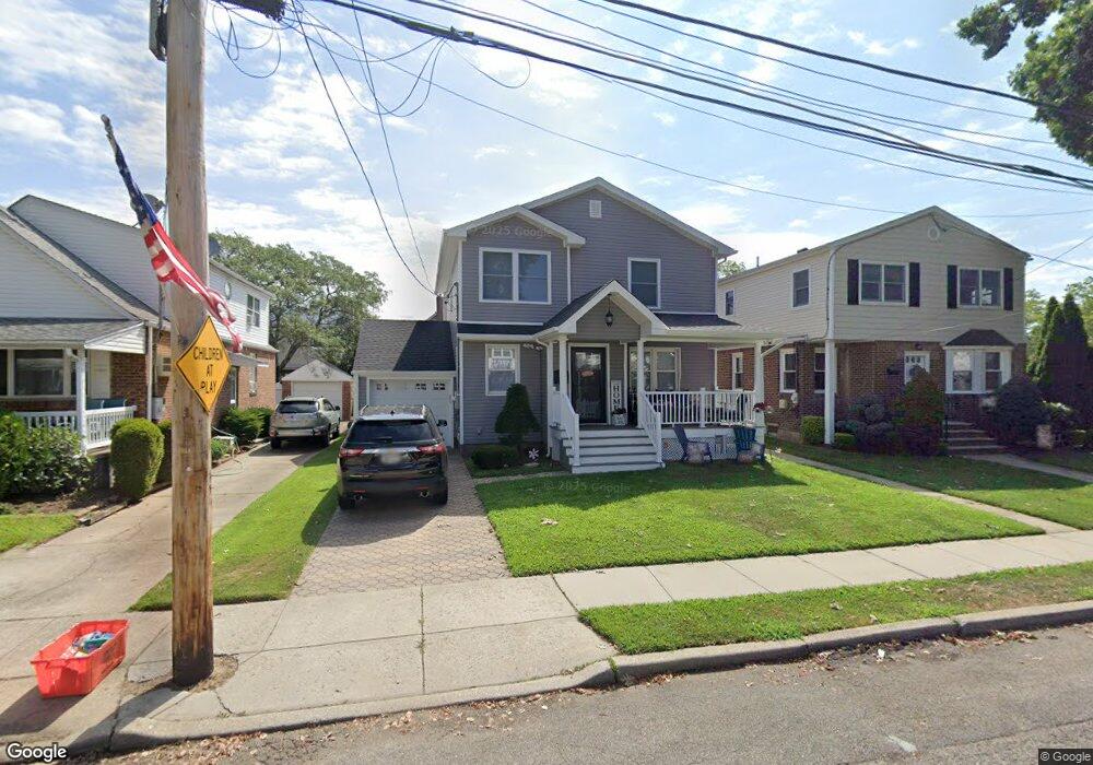 257 Rintin St, Franklin Square, NY 11010 - photo 1