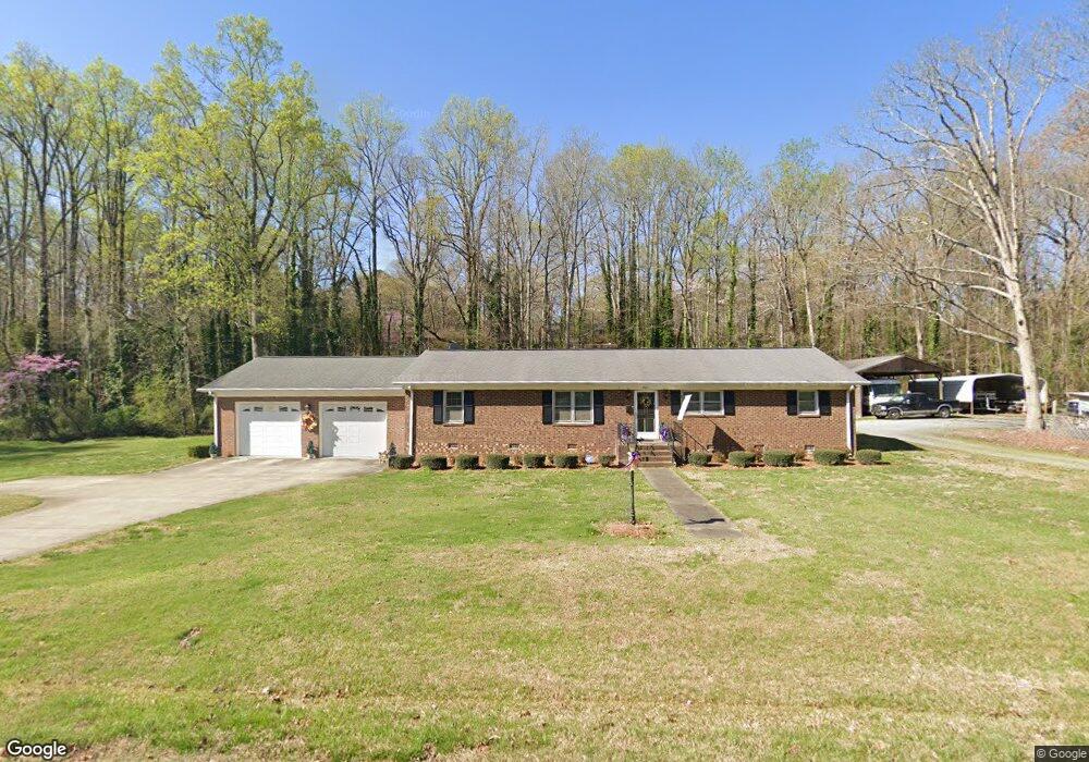 801 N Fir Ave, Siler City, NC 27344 - photo 1