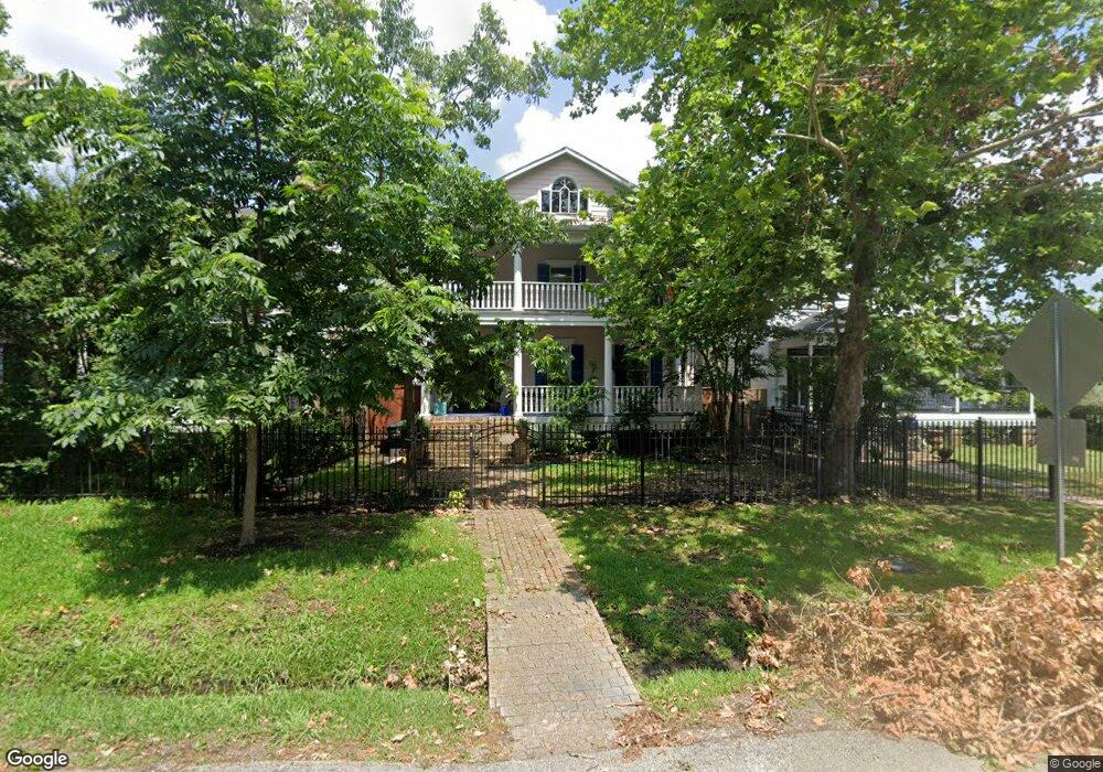 2012 Columbia St, Houston, TX 77008 - photo 1