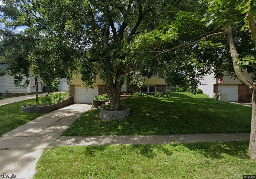 4018 55th St, Des Moines, IA 50310 - photo 1