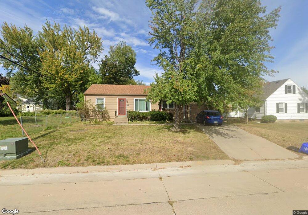3014 Dalewood Ave SE, Cedar Rapids, IA 52403 - photo 1