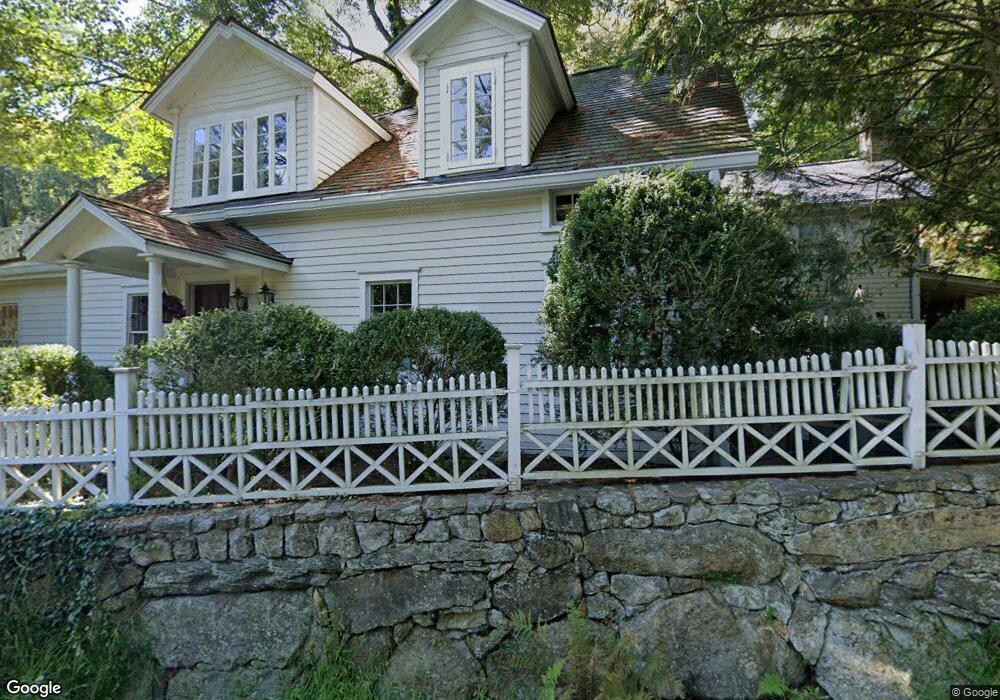 66 S Bedford Rd, Pound Ridge, NY 10576 - photo 1