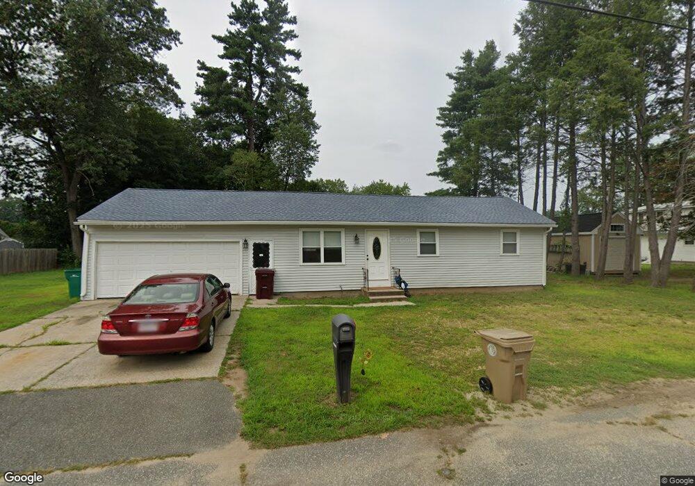 20 Austin St, Ludlow, MA 01056 - photo 1